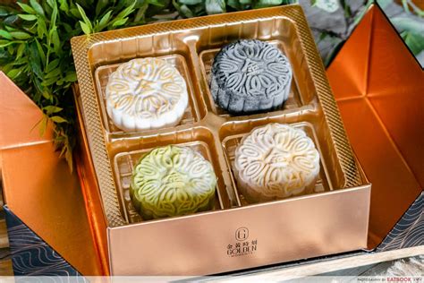 mooncakes to order online.